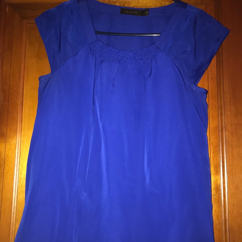 Limited blue cap sleeve top, size small